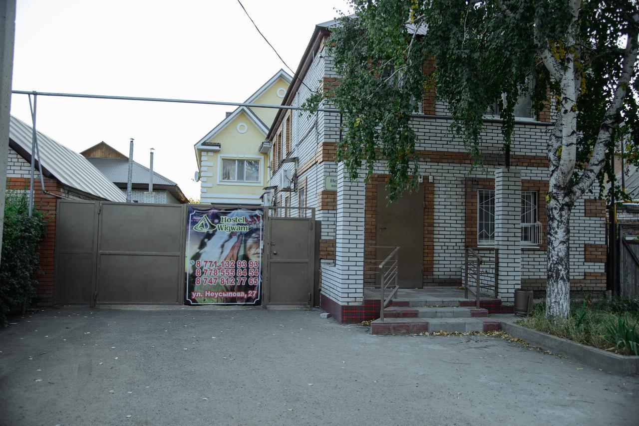 Hostel Wigwam Uralsk Exterior photo